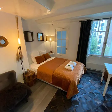 Cozy Studio In The Heart Of 여관