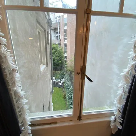 Cozy Studio In The Heart Of 암스테르담