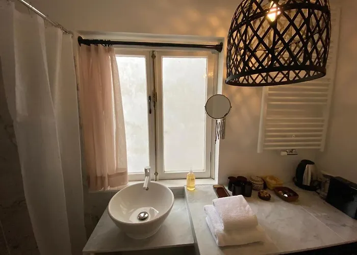 Cozy Studio In The Heart Of 여관