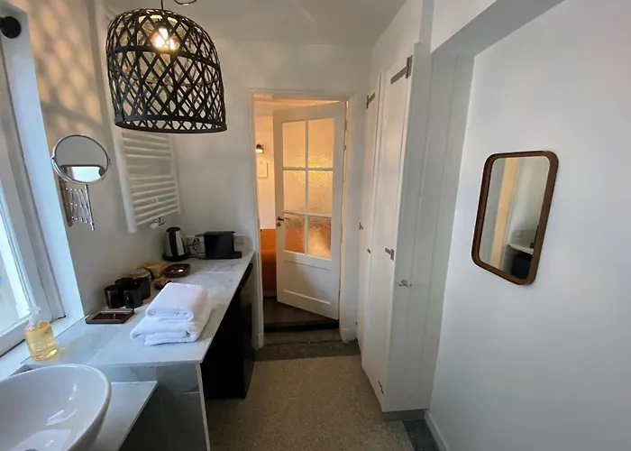 Cozy Studio In The Heart Of *