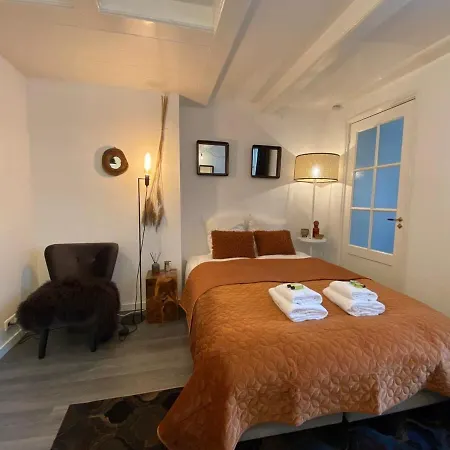 Gasthof Cozy Studio In The Heart Of *